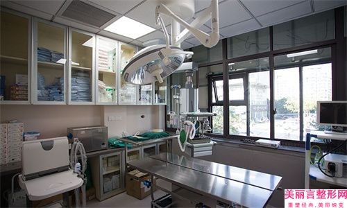 河南三甲皮肤整容排行前十的医院,2022河南省科技大学第二附属医院实力上榜