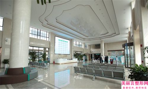 杭州植发医生排名前十名,2022王晓丽名闻遐迩