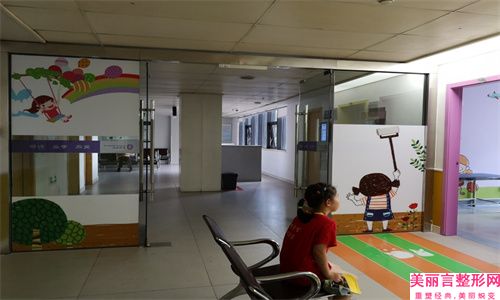 [杭州十大面部轮廓整形医生排名出炉]项昌峰家喻户晓
