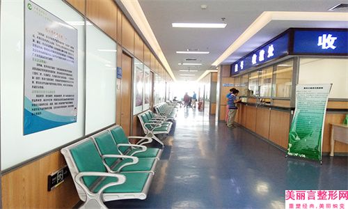 孝感光子嫩肤医院排名哪家好,2022汉川市人民医院皮肤性病科实力非凡