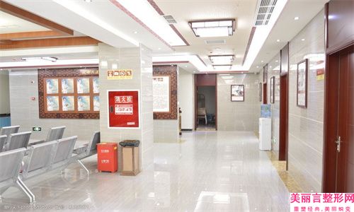 厦门假体垫鼻基底整形医院排名前五、前十,厦门思明薇格整形外科门诊部凭实力入围