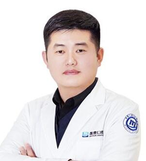 吕金鲁